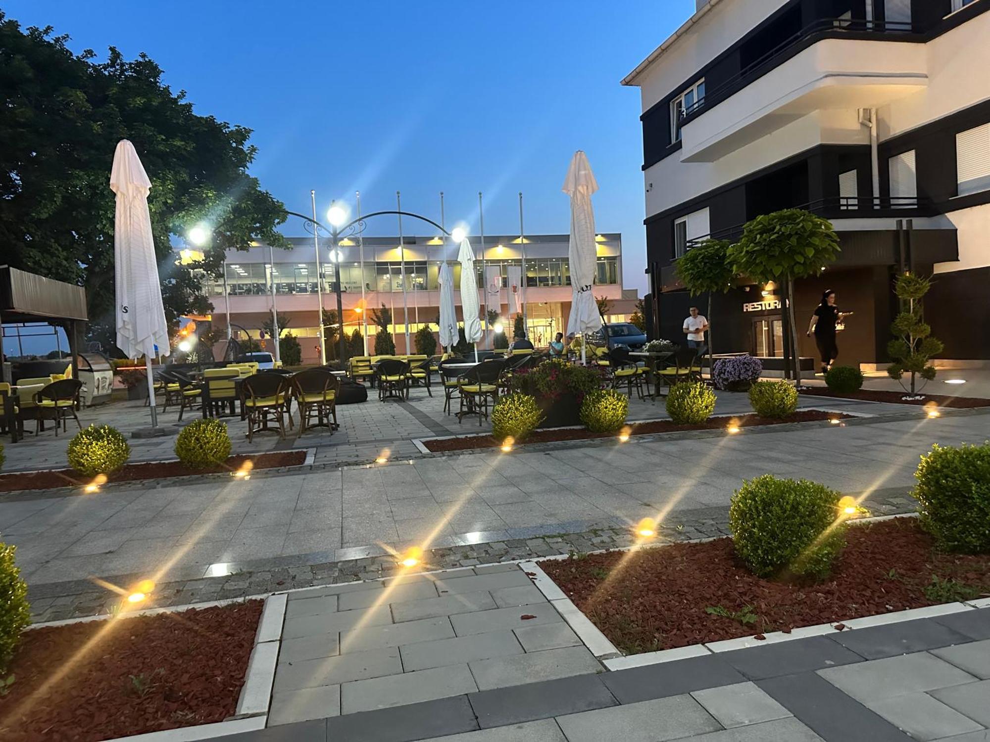 Hotel Cataleya Шабац Экстерьер фото